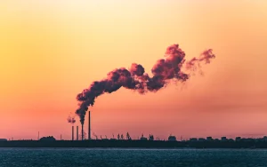smoke pollution from industrial buildings